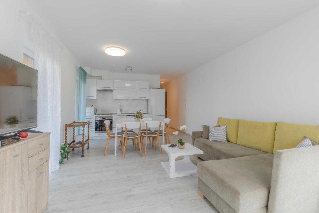 שיופוק Admiral Luxury VI Apartman By Bltn מראה חיצוני תמונה